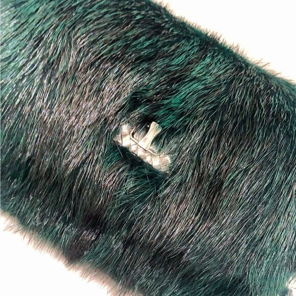 Handmade Real Mink Fur Clutch/Shoulder Bag/Crossbody & Fur Balls Charm - Picture 15 of 17